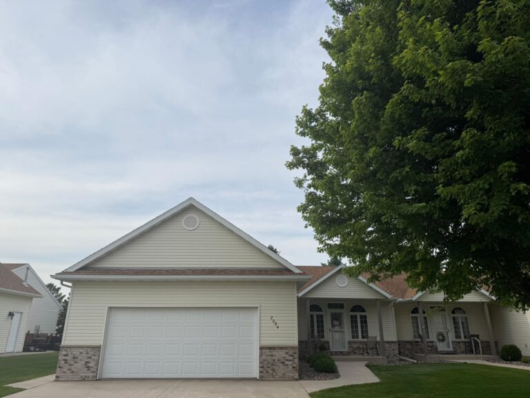 Just Listed! 2084 Richway Lane SE, Owatonna, MN